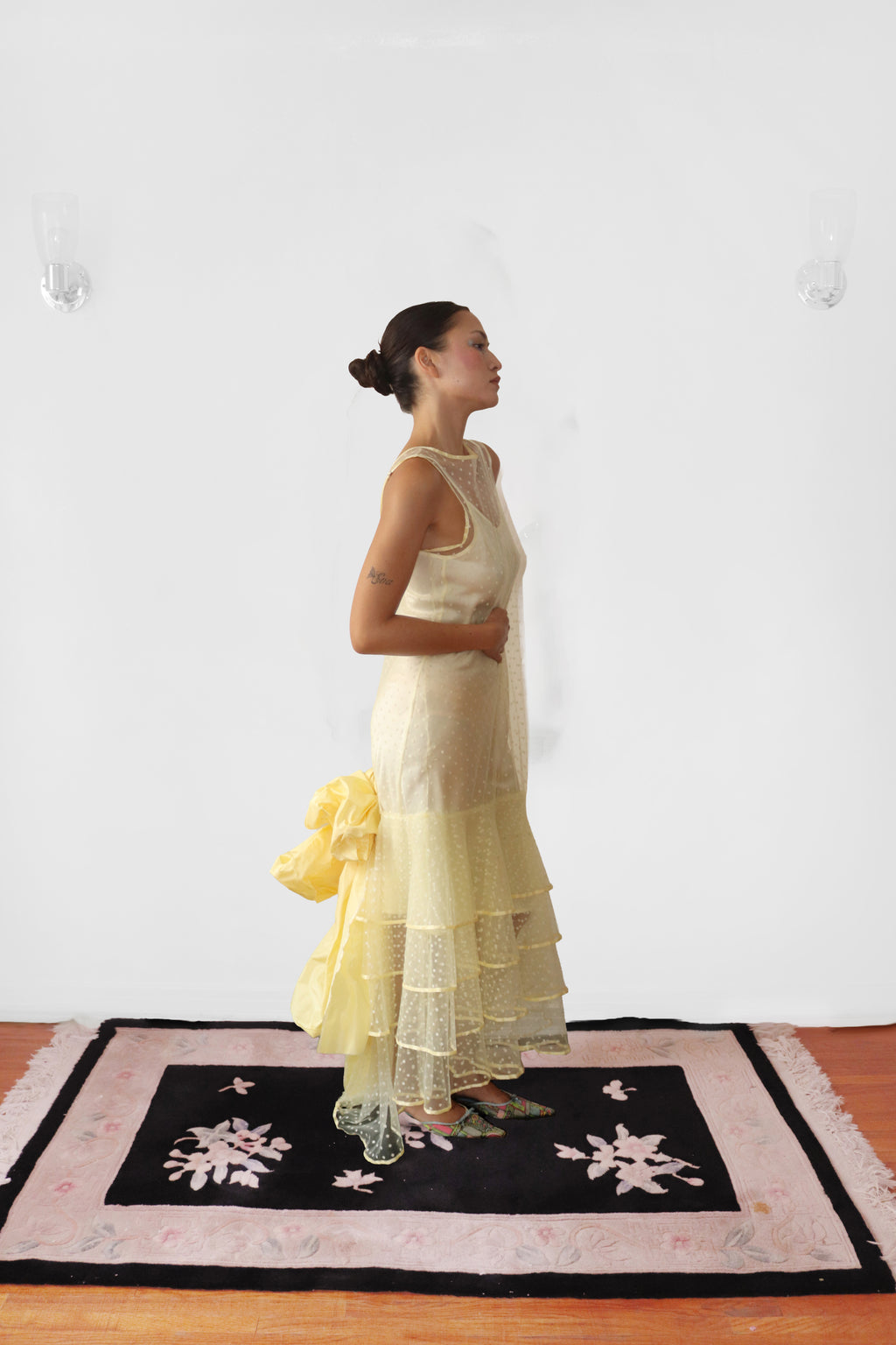 LISPECTOR GOWN