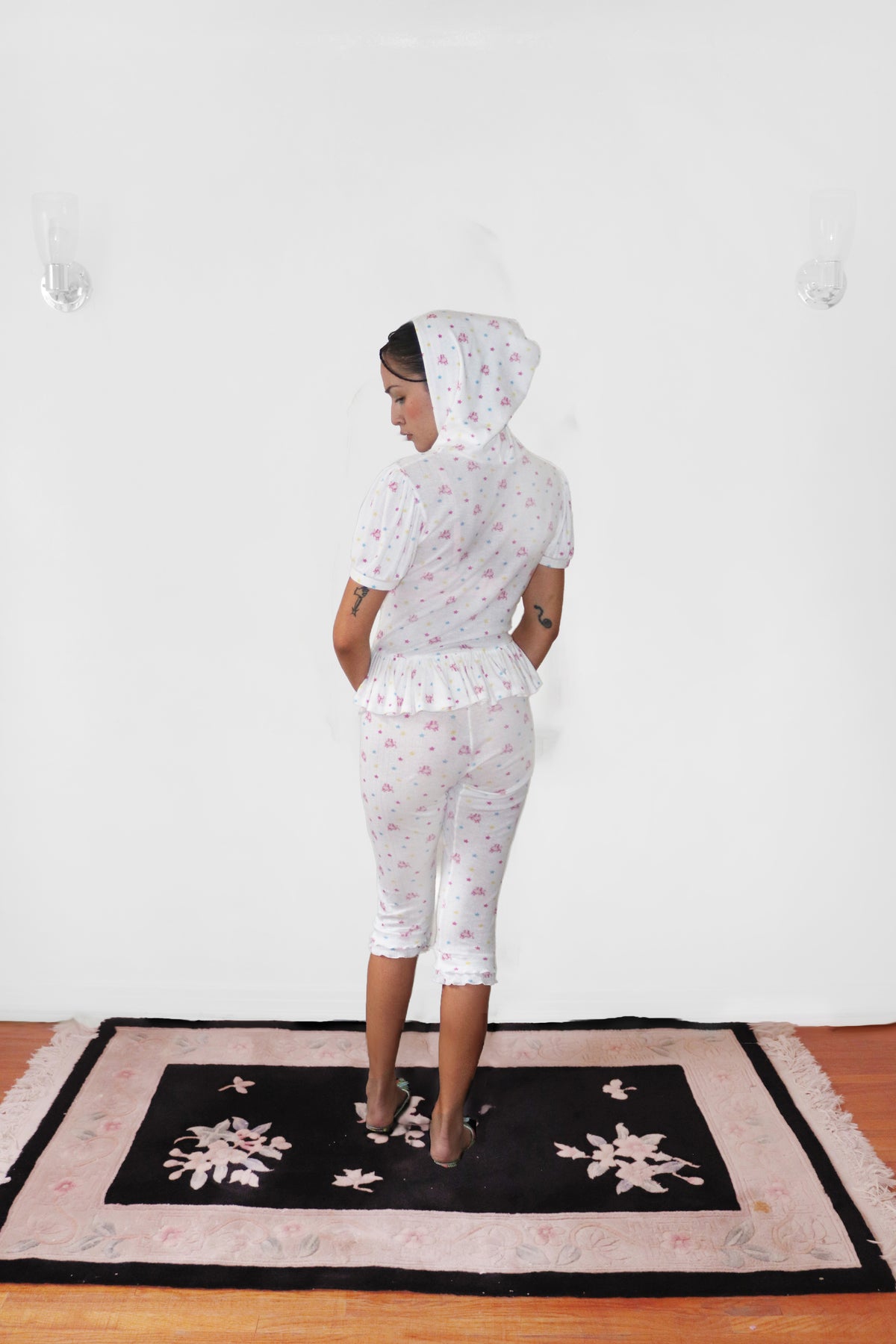 POINTELLE PEPLUM HOODIE